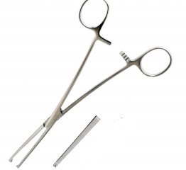 Затискач кровозупинний Кохера, зубчаcтий, прямий, 1/2 зуба, 200 мм.